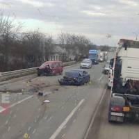 Дітей госпіталізувала швидка: у поліції розповіли деталі потрійної ДТП на Тернопільщині