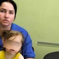 Розшукали зниклу дворічну дівчинку в чужій домівці, з п’яною нянею, – інцидент у Тернополі
