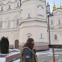 На Тернопільщині СБУ прийшла з обшуками в лавру УПЦ МП