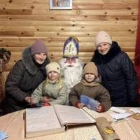 Відомий священник-блогер з Тернопільщини перевтілився у Святого Миколая