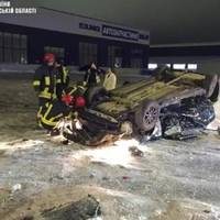 ДТП на об’їзній Тернополя: Авто приземлилося на дах, є травмовані (ФОТО)