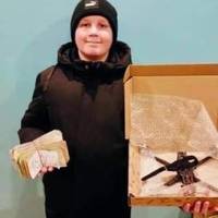 16 тисяч гривень наколядував юний волонтер з Херсонщини Максим Зарічний