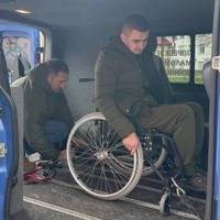 Виключно для ветеранів: у Тернополі запрацювало таксі для поранених