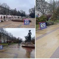 На бульварі Тараса Шевченка демонтували куби з фотографіями загиблих Героїв