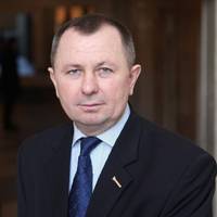 Суд постановив конфіскувати земельні ділянки в депутата Тернопільської облради, якого звинувачують в корупційних діях