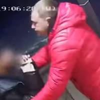 В Тернополі розшукують чоловіка, який побив підлітка (ФОТО)