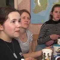 У Британії пенсіонерка купила в кредит будинок для біженців з України – BBC