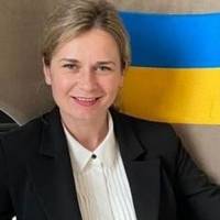 Чиновниця Кременецької адміністрації, яку підозрюють у корупції, вийшла під заставу і дала коментар