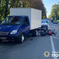 Обставини чотирьох ДТП, в яких постраждали люди, встановлює поліція Тернопільщини