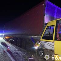 Загинув військовий і постраждали мешканці Тернопільщини у ДТП на Львівщині
