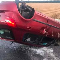 Водійка Skoda дивом вижила в ДТП поблизу Тернополя