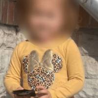 У Тернополі небайдужа жінка допомогла патрульним знайти загублену 3-річну дівчинку