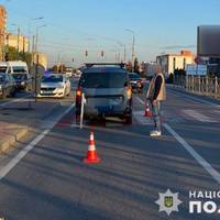 У чоловіка – численні травми: на Будного у Тернополі збили людину