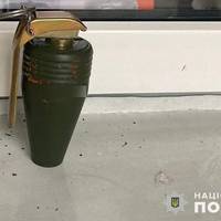 У Тернополі в чоловіка, затриманого за домашнє насильство, вилучили боєприпаси та гранату