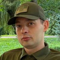 «Мій коханий чоловік, моє серце»: на Тернопільщині прощаються з воїном, письменником Миколою Головенком