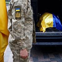 В Україну повернули тіла ще 503 загиблих захисників