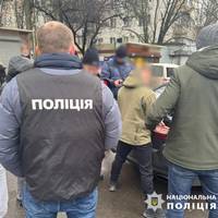 Співробітник ТЦК продавав повістки по 1000 доларів за штуку