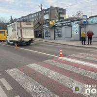 У Кременці авто збило 15-річну дівчину на пішохідному переході