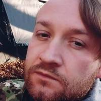 На Тернопільщині попрощалися з військовим і поетом Любомиром Сарабуном