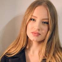 У ДТП в Італії загинула 21-річна українська біженка та її друзі. На похорон прийшли сотні людей