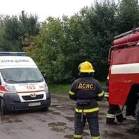 На Тернопільщині через погану дорогу “швидка” не змогла дістатися до пацієнта