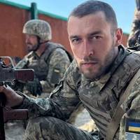 На фронті загинув 32-річний український актор Юрій Феліпенко