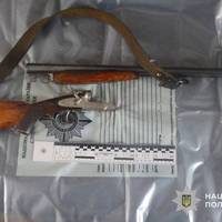 У Кременці чоловік застрелив безпритульну собаку