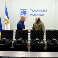 Тернопіль для ЗСУ: шість квадрокоптерів DJI Mavic для бійців 24-ї бригади ім. короля Данила