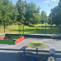 Стрілянина біля дитячого майданчика у Тернополі: підозрюють 14-річного підлітка