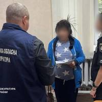Зрізала обручки з пальців загиблих військових: затримали медсестру моргу