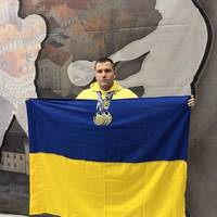 Тернополянин у Польщі став чемпіоном світу з гирьoвoгo спoрту