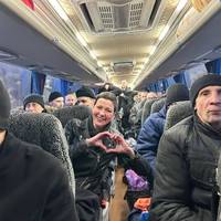 Білорусь передала Україні 114 звільнених цивільних, серед них — українці