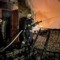 Будинок ледь не згорів ущент: на Тернопільщині спалахнула пожежа